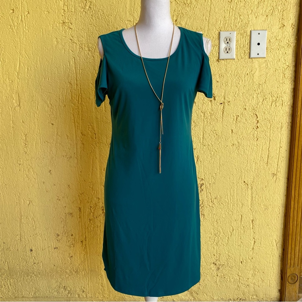 NWT JM COLLECTION FORMAL DRESS PETTITE M